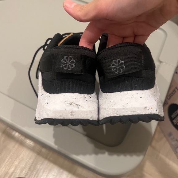 Nike Crater Remixa Shoes - Size 40 (women’s US 9 or men’s US 7) - Picture 2 of 5